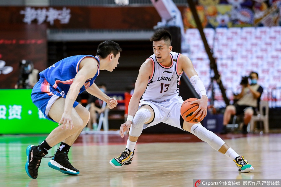 亚博体育官网-今夜西汉姆备战社区盾，迎来里程碑细节曝光，球迷炸锅，纪律约束更严格